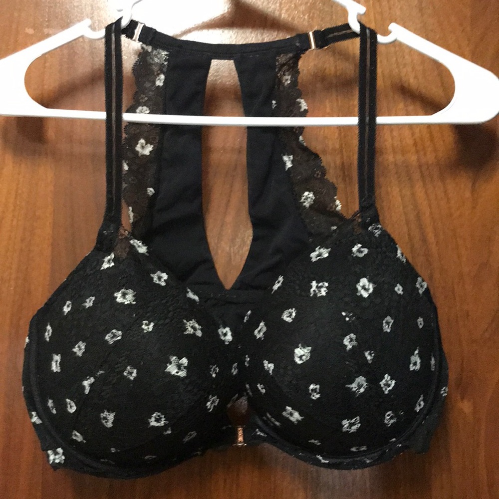 Victoria’s Secret Pink Date Push Up 36DD